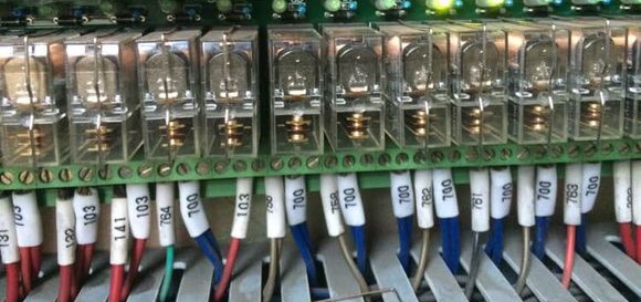 加工中心繼電器